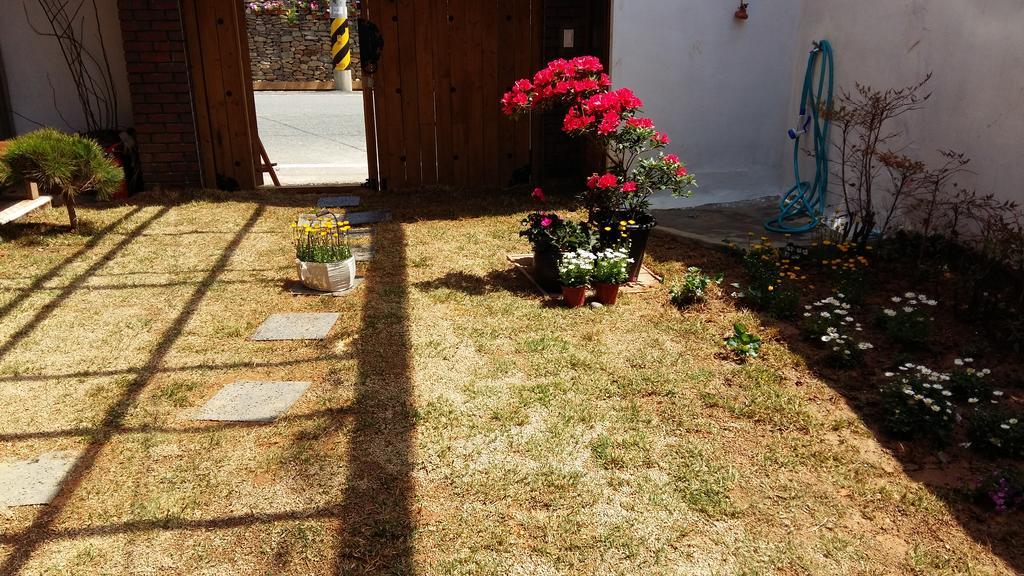 Yujeong Hanok Guesthouse Мокпо Екстериор снимка
